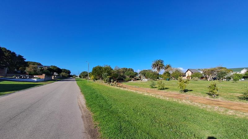 4 Bedroom Property for Sale in Stilbaai East Western Cape